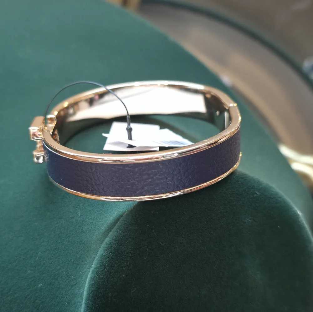 Chicos Blue Click Bangle - Picture 3 of 5